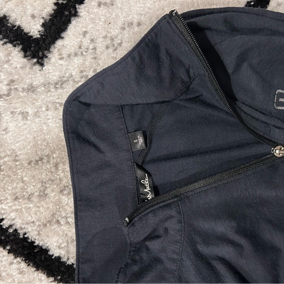 Travis Matthew 1/4 zip lot of 4 - all small - Picture 5 of 5